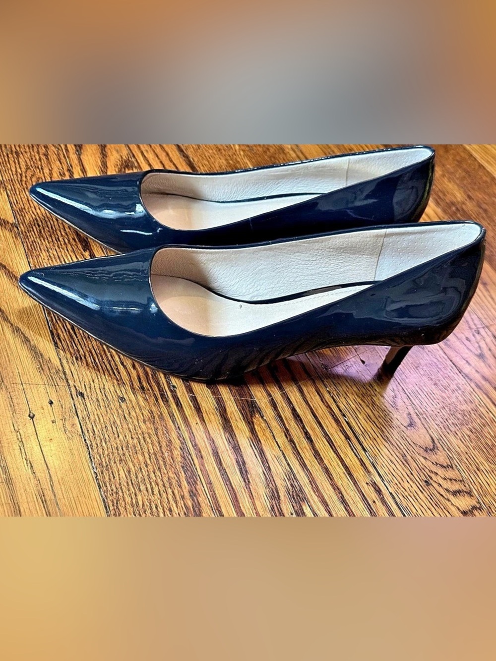 Louise et Cie Lo-Jacoba Pointed Toe Kitten Heels in Navy leather US 7.5M